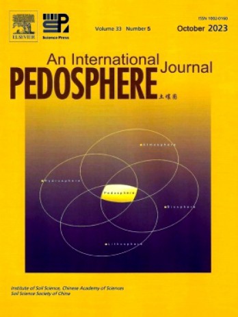 Pedosphere雜志